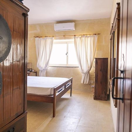 Tranquil 2-Bedroom Escape Надур Экстерьер фото